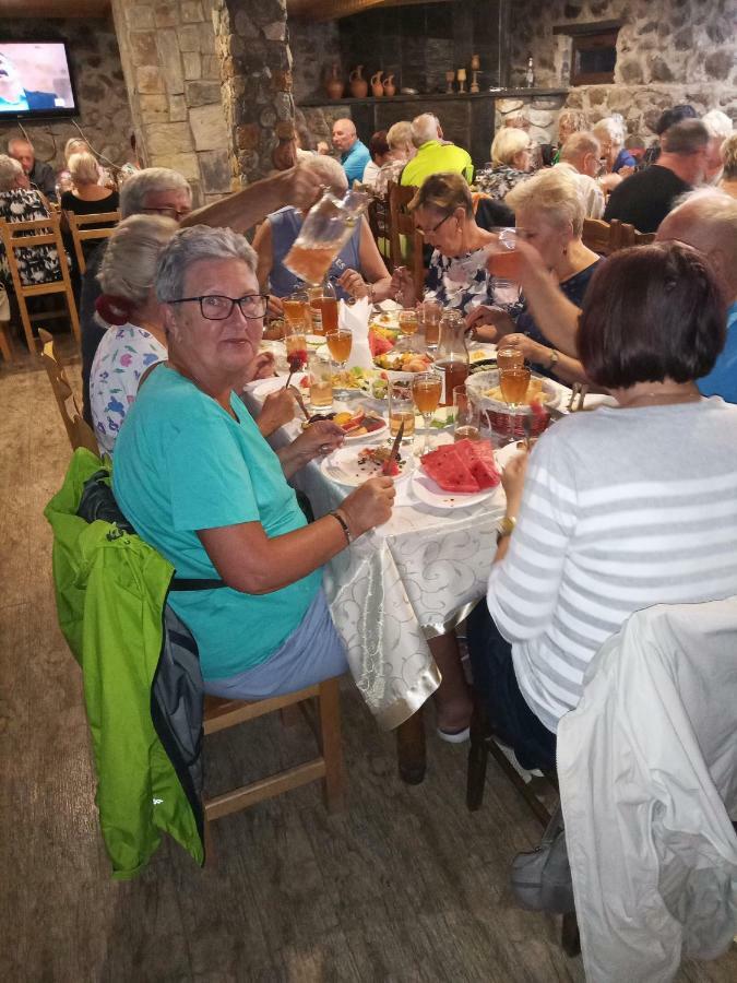 Hotel Elite House Mestia Zewnętrze zdjęcie
